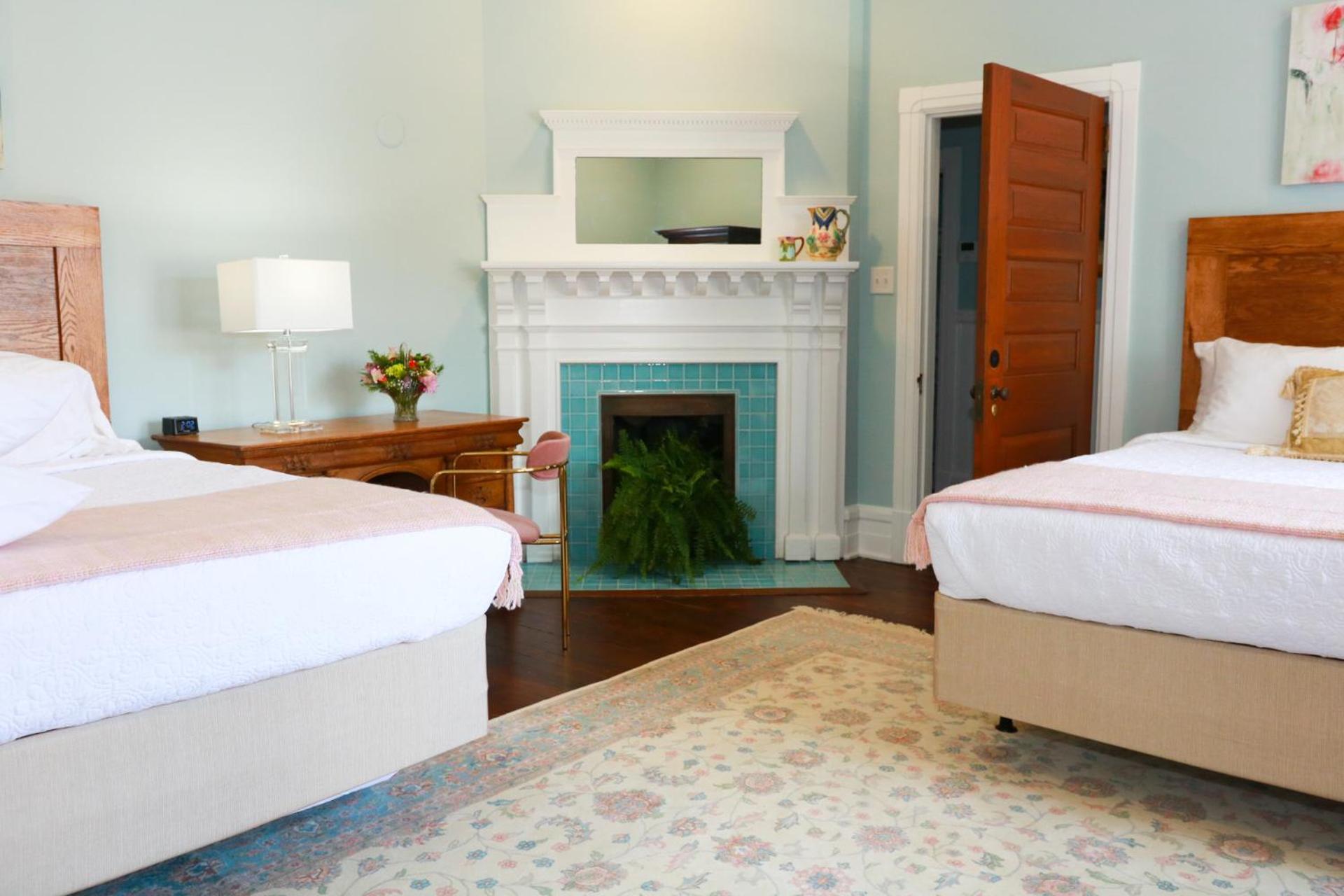 Summit Street Inns Winston-Salem Esterno foto